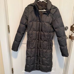 The North Face Women's Dark Gray Puffer Jacket